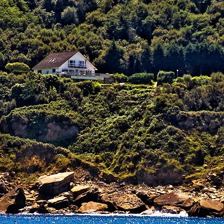 Oassis By People San Sebastian